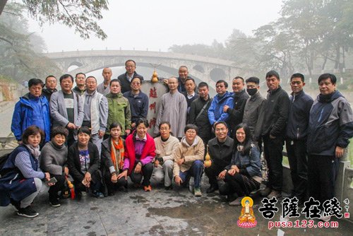 佛教-山西晋商国学智慧与管理哲学班一行赴柏林禅寺参访