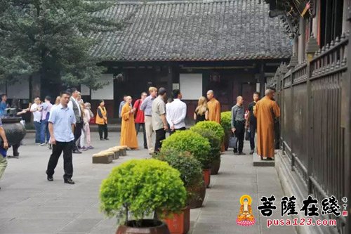 文殊院-荷兰国王一家参访文殊院 近距离感受寺院文化生活
