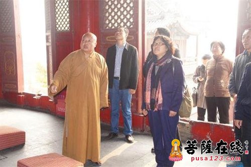 郭伟-国宗局郭伟司长一行赴保定真觉禅寺参观考察