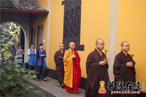 书法-宁波天童禅寺举行天童书院书法培训抄经启动仪式