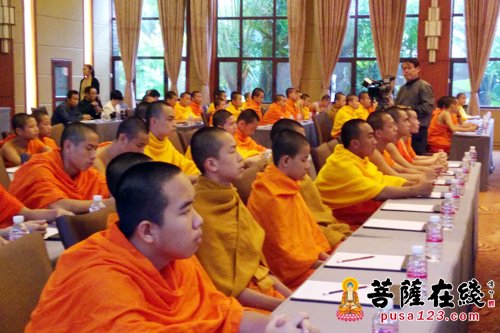 佛教-国家宗教局举办第二期南传佛教界人士培训班