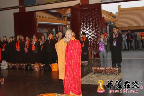 文化-上海七宝教寺隆重举行镜花水月·萧博书画展
