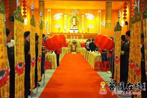 佛教-2015首届雪峰禅商论坛在福建雪峰讲堂召开