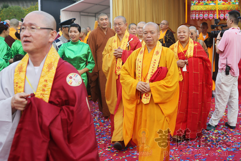 【高清图集】珠海普陀寺开放十五周年暨明生法师升座庆典隆重举行