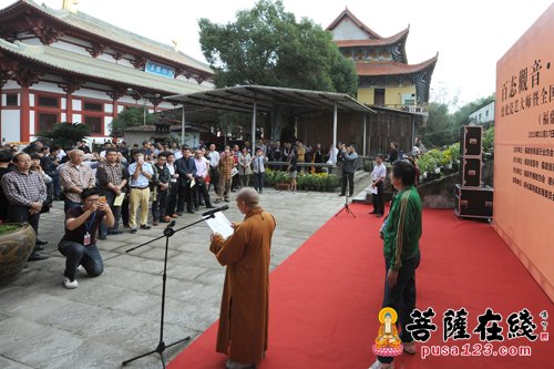 观音-“百态观音·慈航普渡”德化瓷艺大师暨全国书画名家作品展在福建资国寺举行