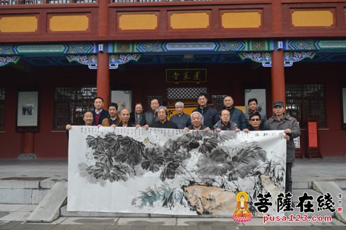 著名画家霍春阳先生向邢台大开元寺捐赠匾额仪式圆满