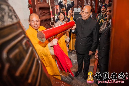 辛格-印度内政部长辛格一行参访上海玉佛禅寺