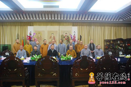 寒山寺-江苏佛协学僧团赴加拿大弘法欢送会在苏州寒山寺举行