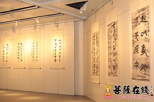 佛教-少林画僧延达法师河南许昌书画展开幕