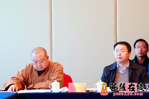 甘荣坤-湖北省副省长甘荣坤一行赴黄梅五祖寺调研工作