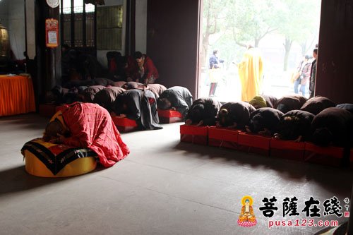 冬至-上海性觉寺隆重举行冬至报恩弥陀法会之圆满送圣仪式
