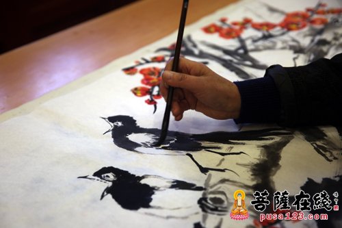 挥毫泼墨 上海南山古寺举行迎新书画笔会活动