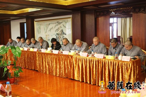苏州寒山寺举行2015年寺院工作总结暨表彰大会