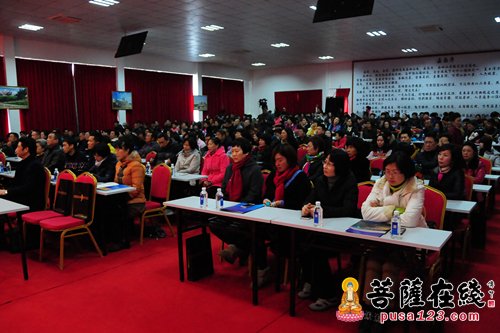 佛教-达照法师应邀赴文成县百丈漈镇作佛学文化讲座