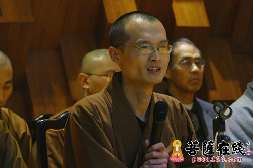 佛教-温州佛学院（男众部）召开2015级学僧第一学期总结会议