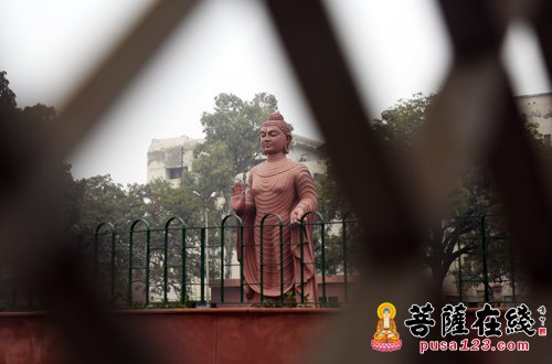 佛教-隐形的佛陀与庄严妙相——印度古代石窟寺佛塔造像遗迹考察记实