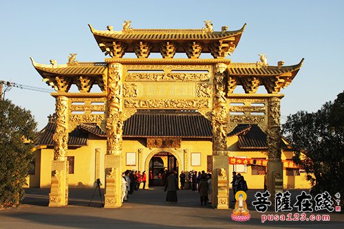 上海会龙寺第六期皈命佛七法会首日大熙法师开示信愿行