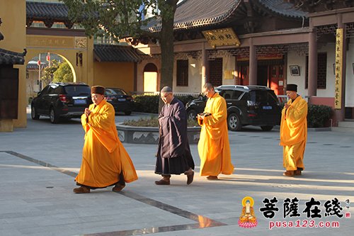上海会龙寺第六期皈命佛七法会首日大熙法师开示信愿行