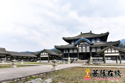 峨眉后山柳江光明寺峨眉山佛教协会会长永寿大和尚一行