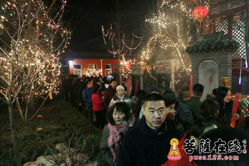 普照寺-山东淄川普照寺举行“新年吉祥撞钟”活动