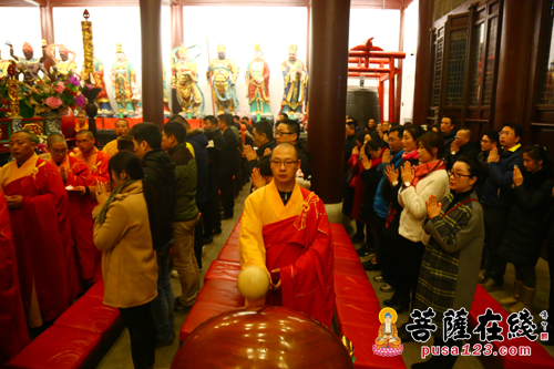 宁国-上海宁国禅寺举行2016年迎财神法会