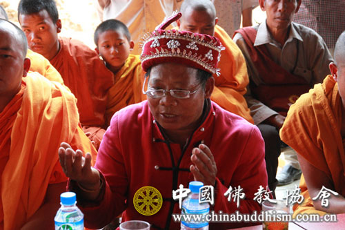 佛教-中国佛教协会赴云南沧源县金龙寺、班老总佛寺