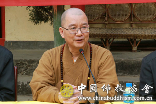 佛教-中国佛教协会赴云南沧源县金龙寺、班老总佛寺