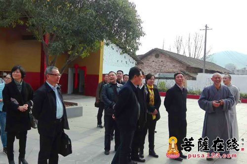 江西省宜春市副市长魏晓奎一行赴慈化寺调研