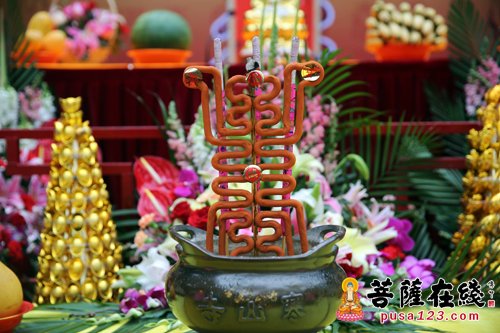 寒山寺法主和尚性空长老95岁华诞 祝寿庆典隆重举行
