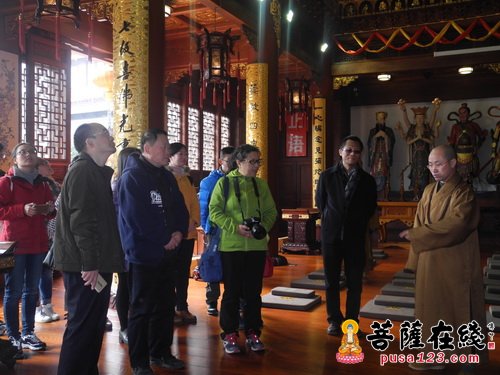 上海宗教文化研究中心及上海社科院一行赴西林禅寺参访