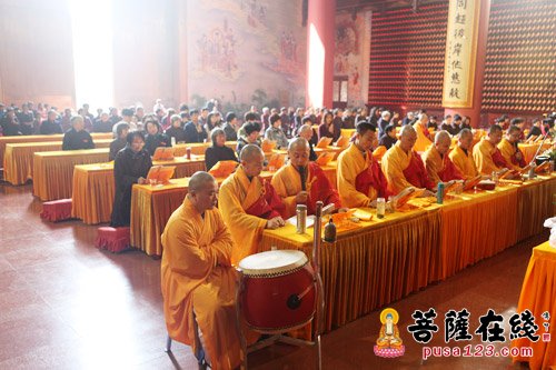 上海东林寺举行清明《地藏宝忏》法会