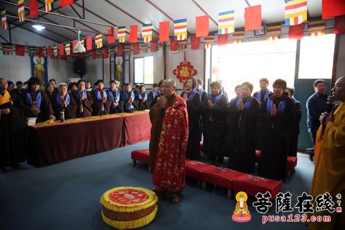 上海省殿禅寺举行中峰三时系念法会