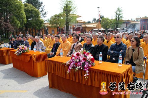 文化-七宝教寺举行“景泰春和”——林仲兴、苏金成书画展