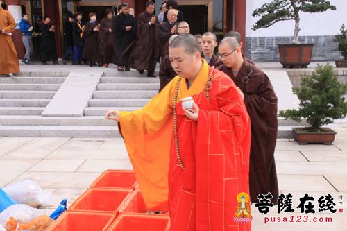 佛教-中国佛学院普陀山学院举行第四届清明法会