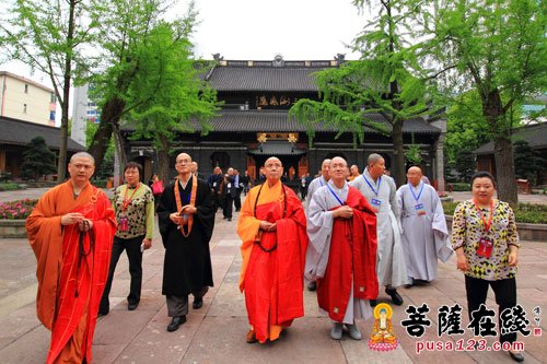 佛教-第十九次中韩日佛教友好交流会预备会议代表团赴七塔禅寺参访