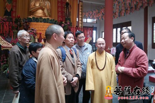 佛教-上海中外文化艺术交流协会一行参访西林禅寺、地藏古寺