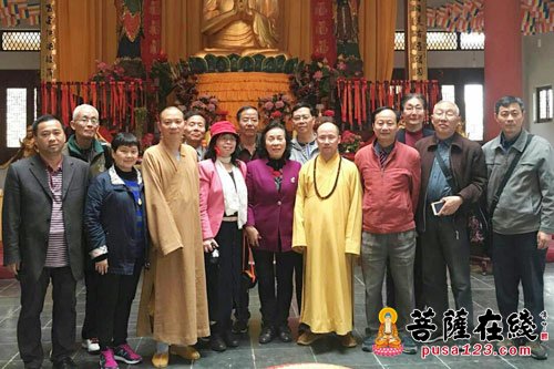 佛教-上海中外文化艺术交流协会一行参访西林禅寺、地藏古寺