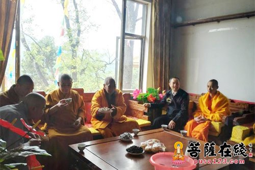 佛教-武汉市佛协会长隆醒大和尚一行赴云南省佛协参访
