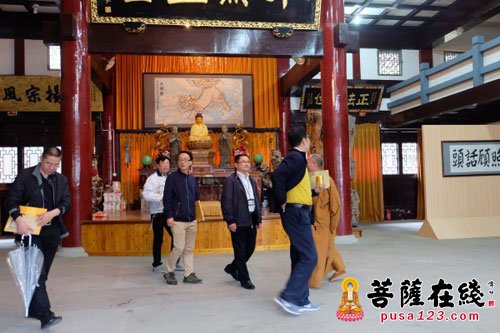 雁荡山-全国诗人“乐清寻诗”赴温州雁荡山能仁寺参访