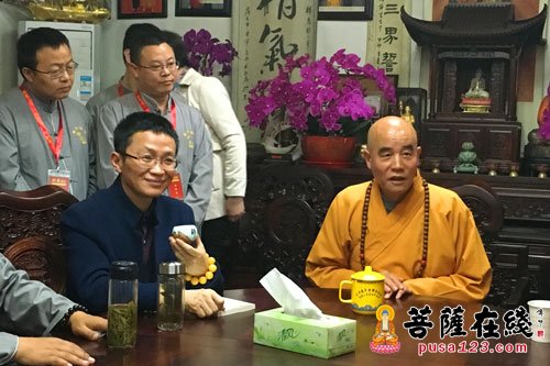 佛教-国际佛教禅修学会礼请慧庆法师、藏学法师开示佛教智慧