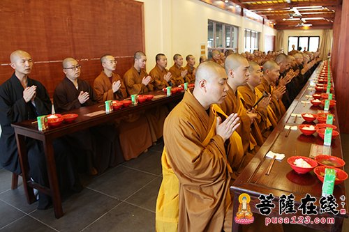 太仓同觉寺举办素食文化节之百僧斋