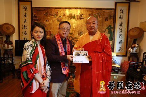 佛教-东盟五国、英国华夏文化协会拜会广西桂平龙华古寺湛空大和尚