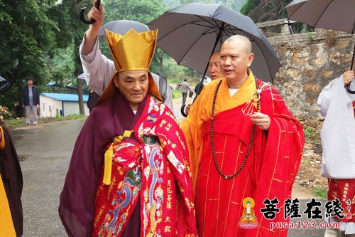 佛教-河南光山净居寺举行天台宗佛法弘布世界和平碑揭幕仪式