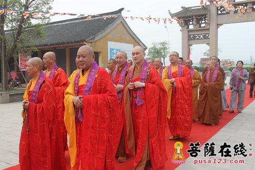 佛教-千年古刹如东国清寺廓清法师荣升方丈庆典举行