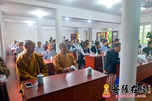 庐山-庐山万杉寺、庐山庆云文化社召开关于文艺、哲学社会科学、宗教讲话精神学习会