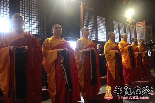 佛教-觉正长老灵骨安葬法会于普陀山伴山庵举行