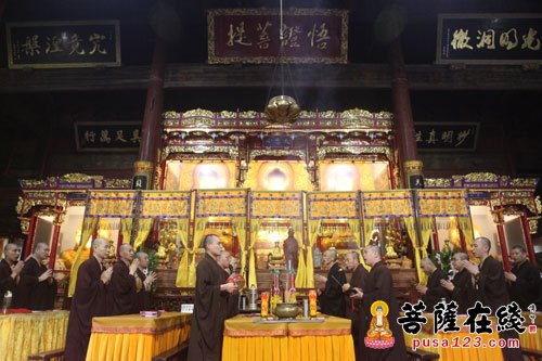 佛教-觉正长老灵骨安葬法会于普陀山伴山庵举行