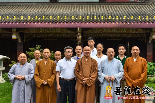 遂宁广德寺方丈普正大和尚一行参访大佛禅院