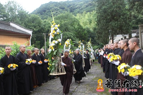 天童寺-妙音精舍清栋长老尼荼毗法会在宁波古天童寺举行