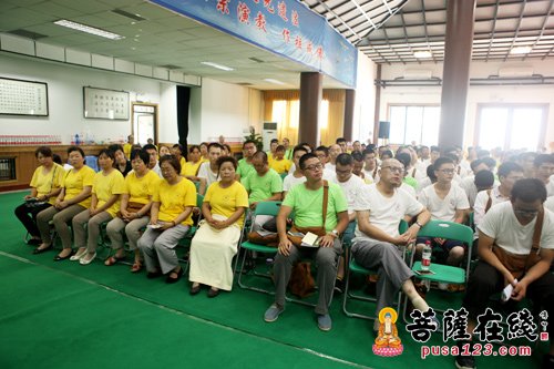 第十一届法门之光福慧营 如观法师主讲《圣人与凡夫》